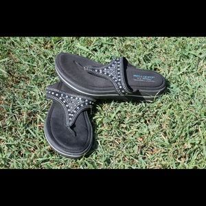 SKECHERS Women's 'DRIZZLED' 40767 Black RELAXED FIT THONG FLIP FLOP  Wmn 8